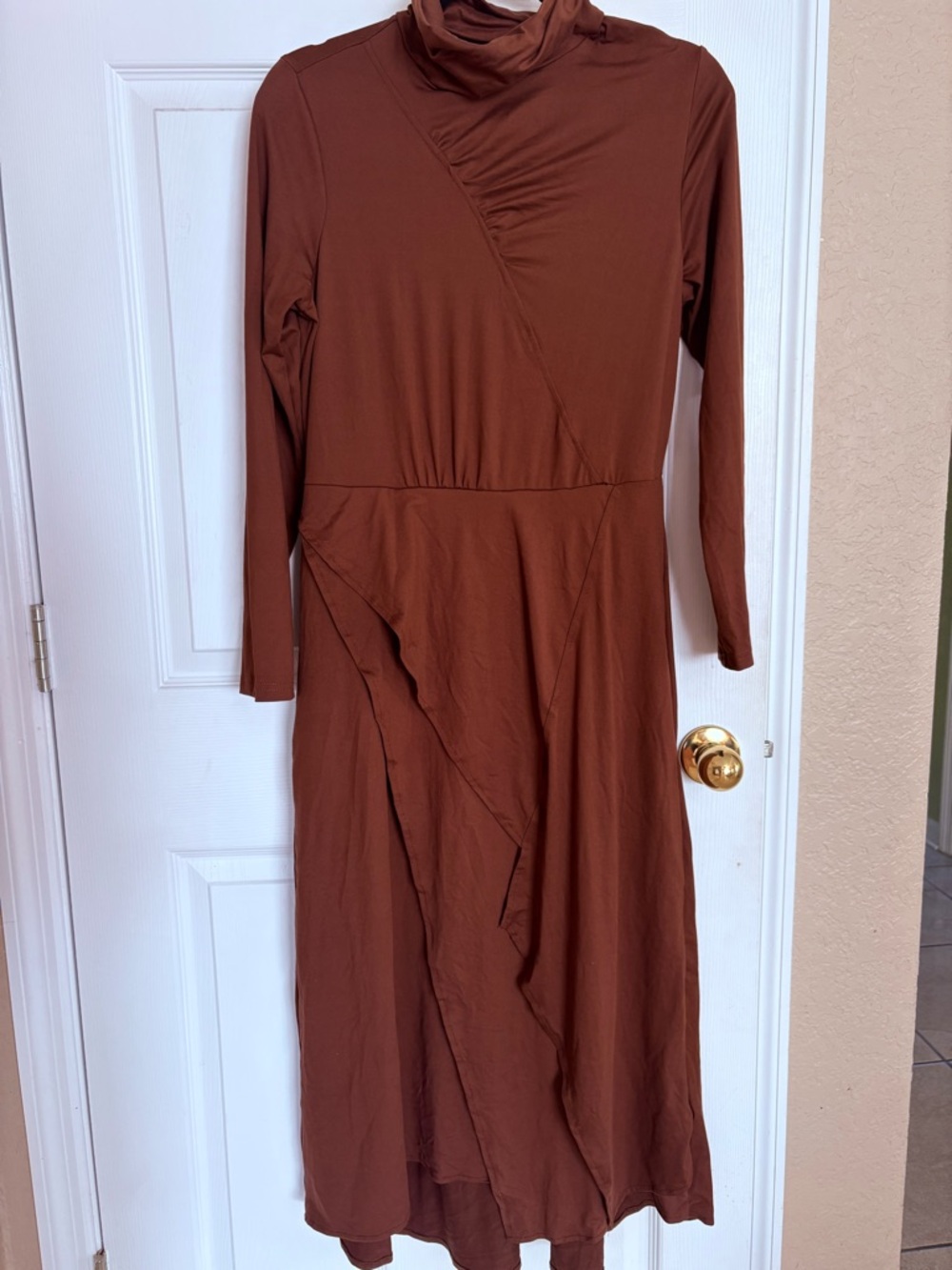 Brown Long Sleeve Midi Dress Medium Ruched Wrap Style Fall NWOT